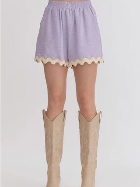 entro Lavender Shorts with Cream Scallop Trim